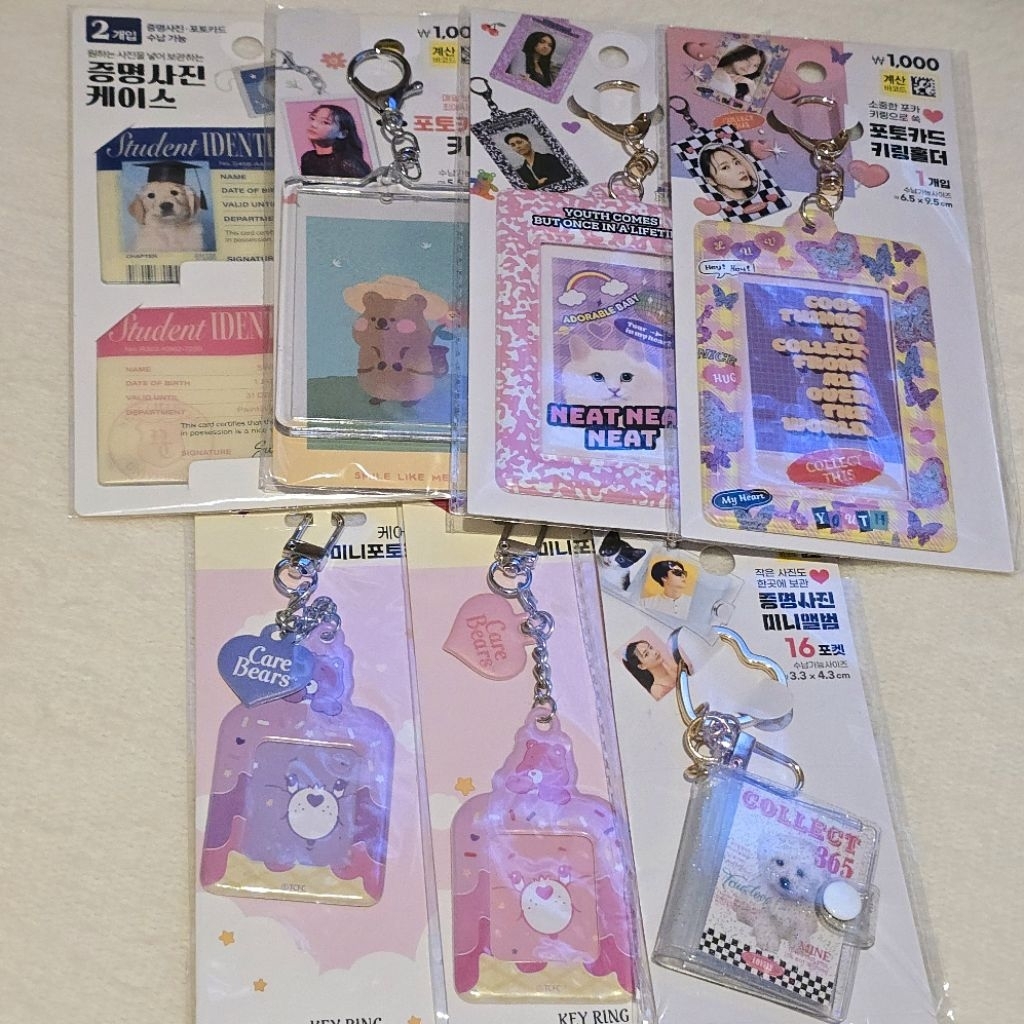 Daiso Korea Poca Photocard Keyring Acrylic Transparent ID Holder Kolbuk ...