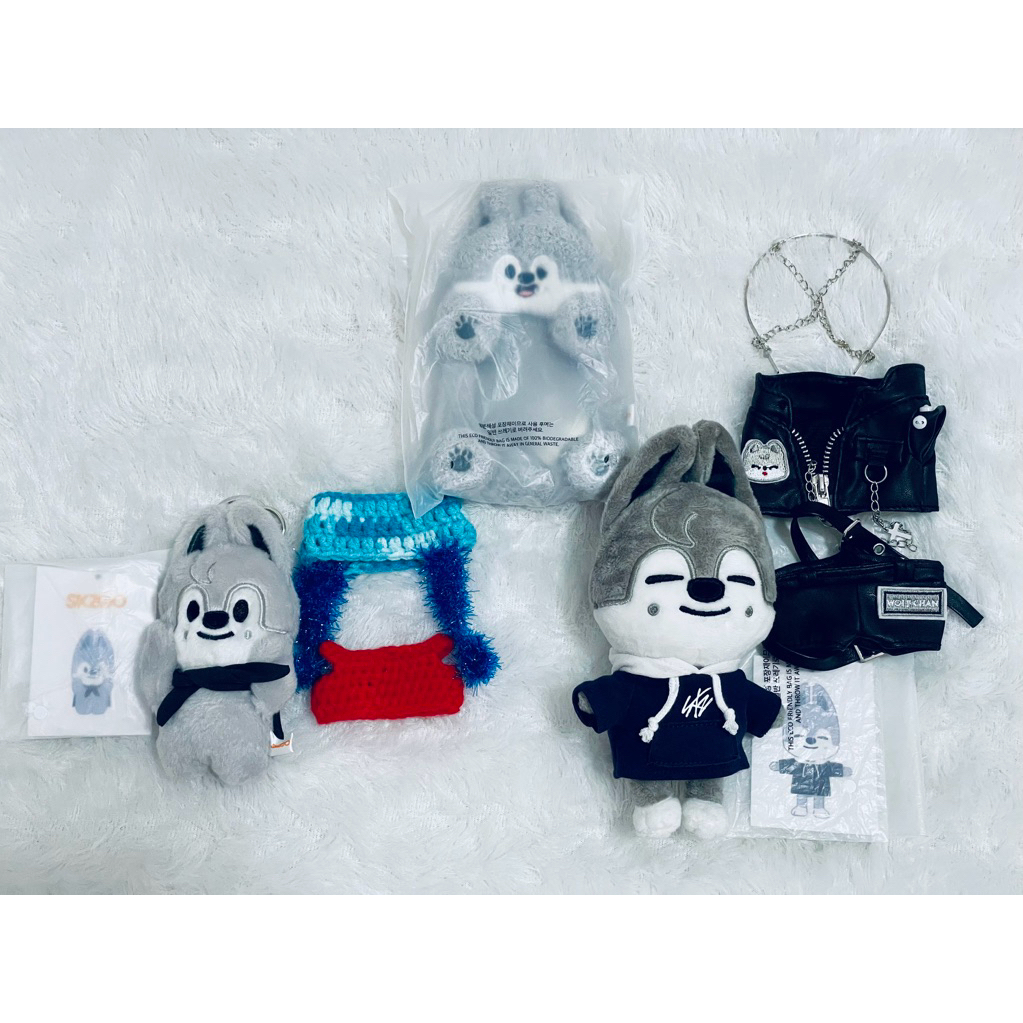 SKZOO plushie Wolfchan Bangchan Stray Kids Official (Magnet Keyring ...