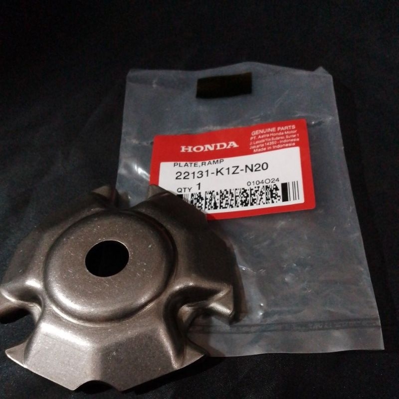 Ramp PLATE/ IRON CAMP PCX K1Z ORIGINAL OEM HONDA | Shopee Philippines