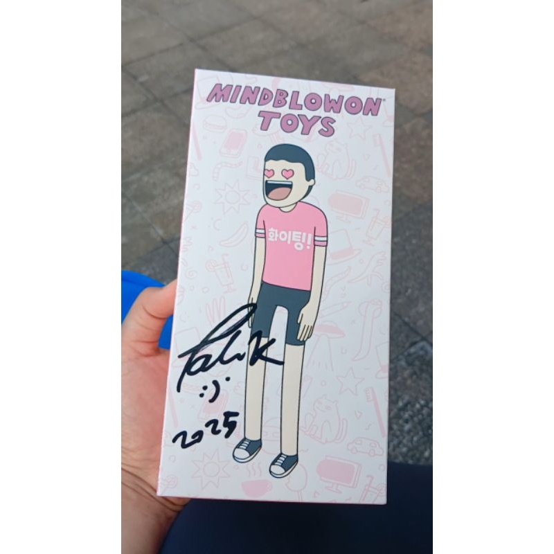 Tahilalat Toys Fanboy + Sign On Box | Shopee Philippines