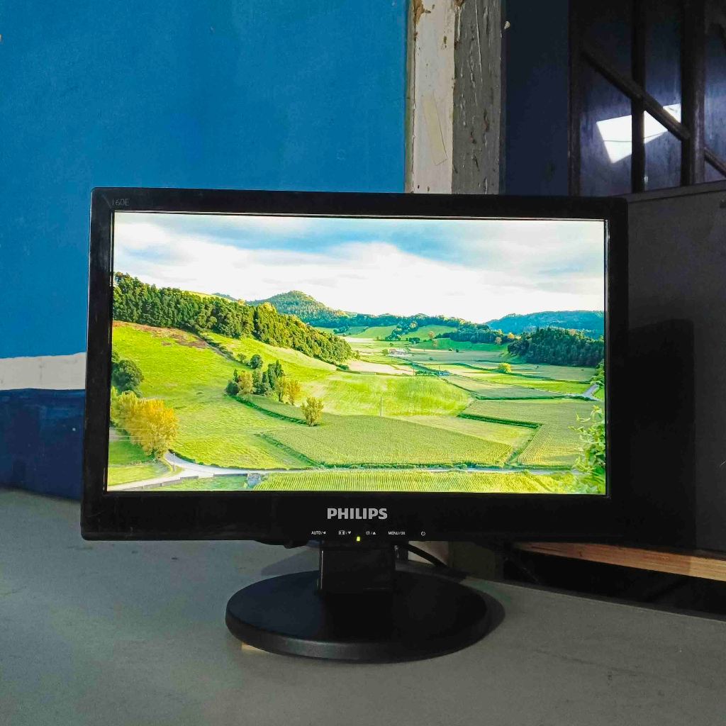 Philips Lcd Brand Monitor 16 Inch Wide Normal Condition | Shopee ...