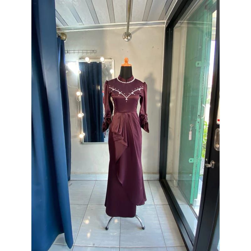 Rashiqa Dress, Simple But Luxurious Season, Slim Fit Mermaid Dress ...