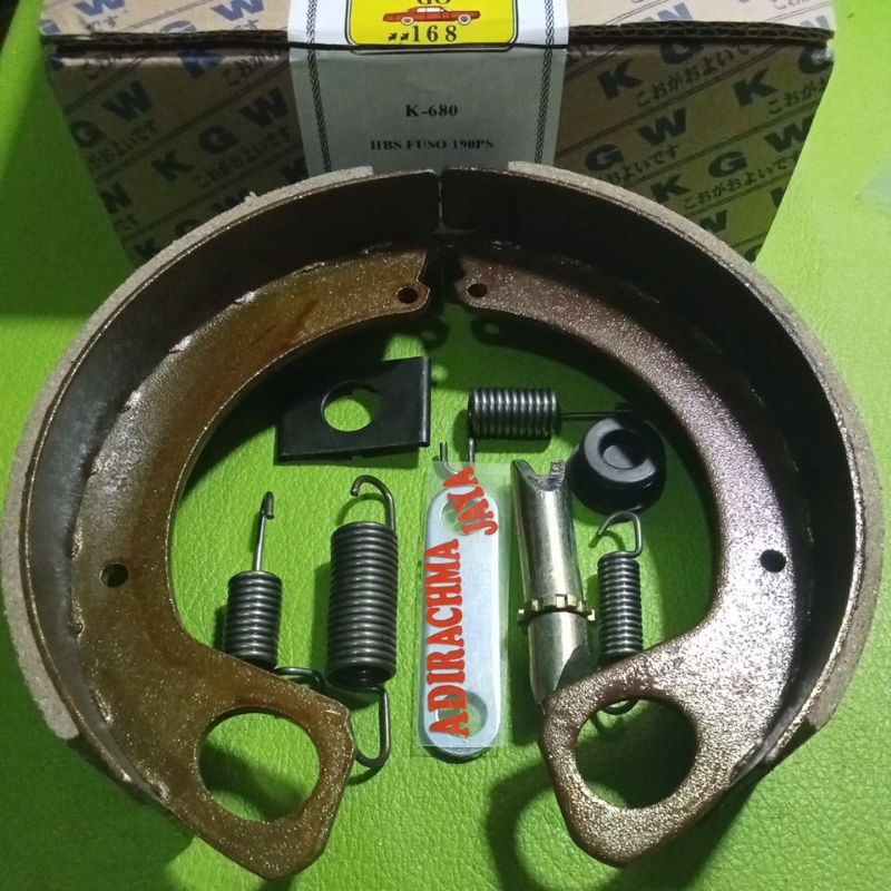 Hand brake pads + hand brake kit Mitsubishi Fuso ps190/FM215/FM517 ...