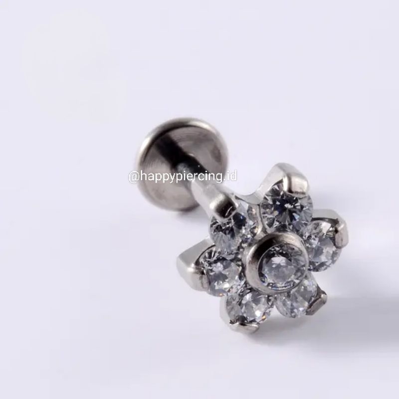 thumbnail image 2 of Gothic Triangle Stud Earring – 316L Titanium Plated, No Allergy, Unisex Piercing (1 Piece) 2 of 4