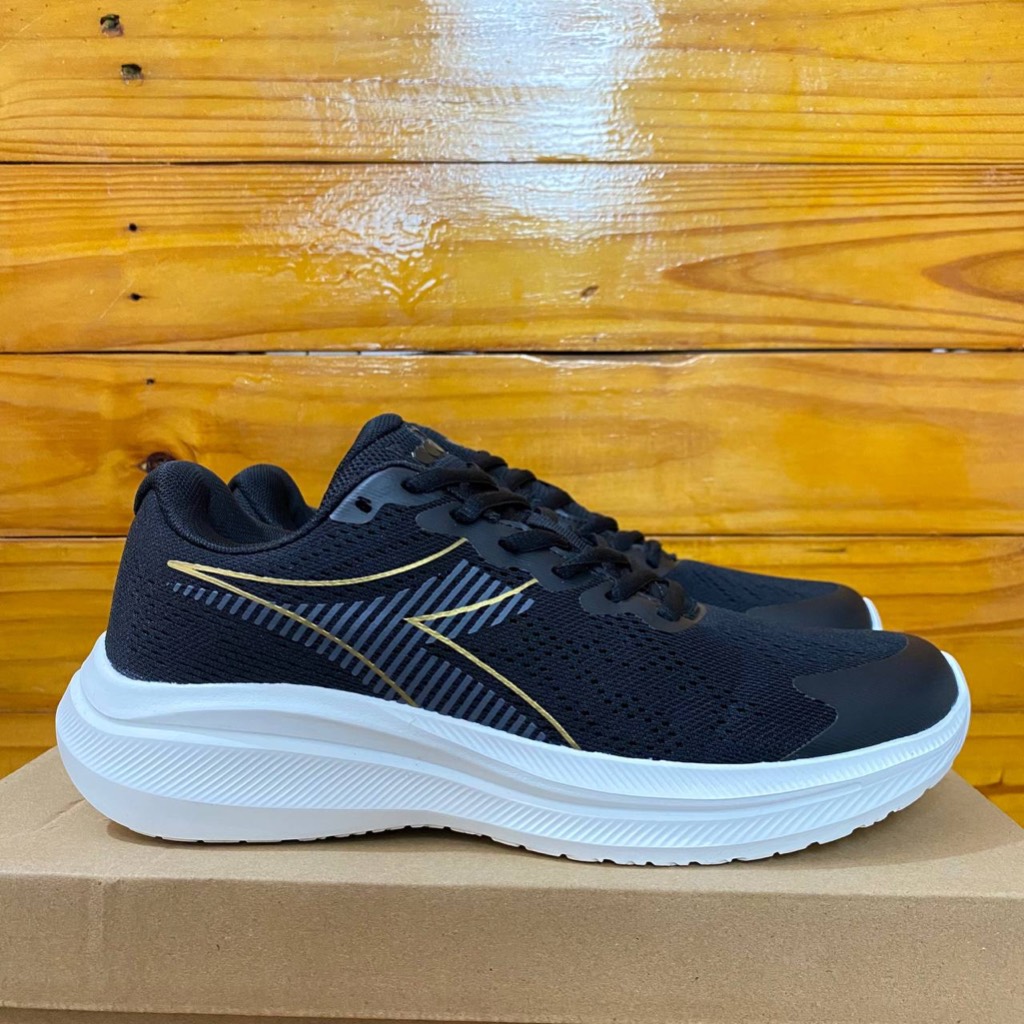 Diadora Philippines Diadora Sneakers Women's Shop Diadora - Main Image