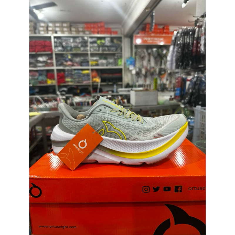 Original Ortuseight Hyperblast 2.0 Running Jogging Shoes | Shopee ...