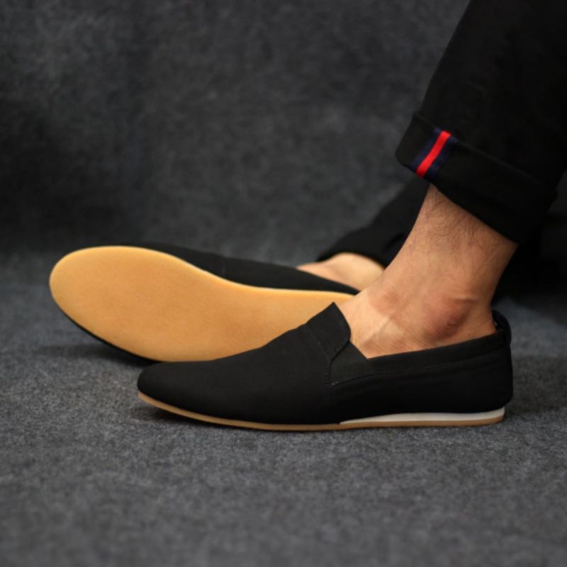 Ozit | Original Black Master ozil Black Day Men's Slip On Shoes ...