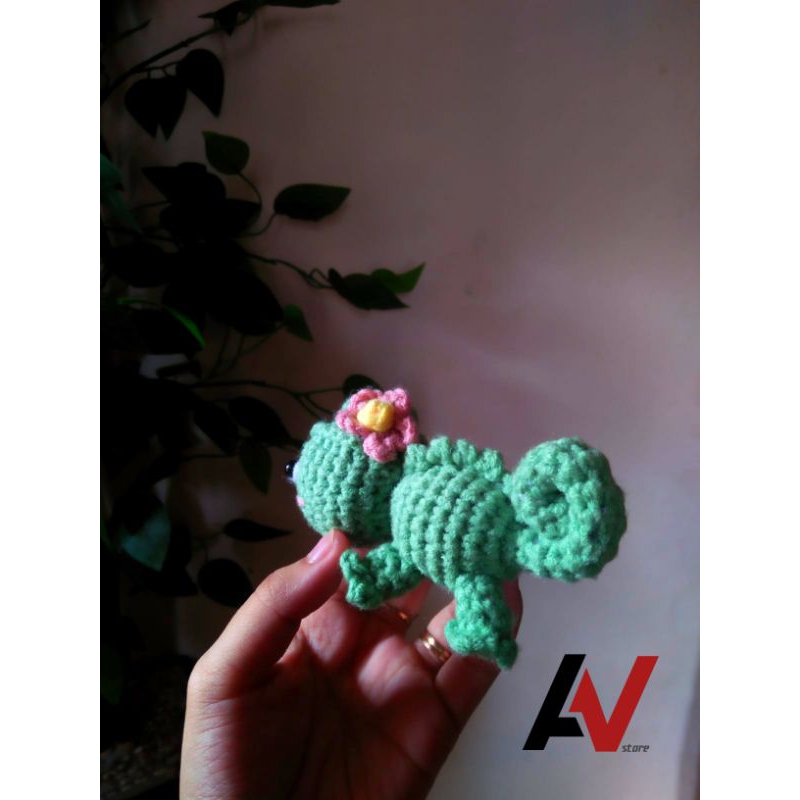Amigurumi cute Pascal Tangled Rapunzel doll | Shopee Philippines