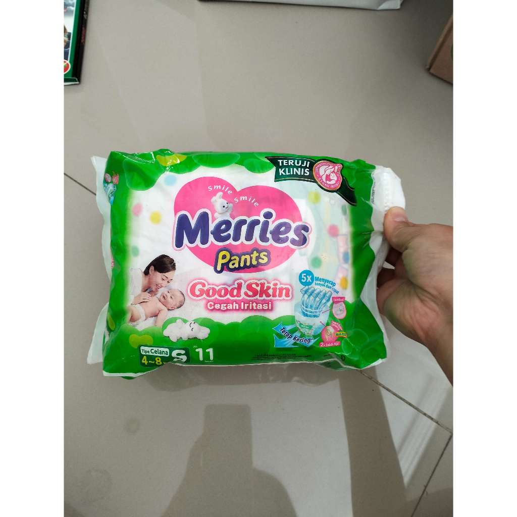 Merries pants size S contents 11 | Shopee Philippines