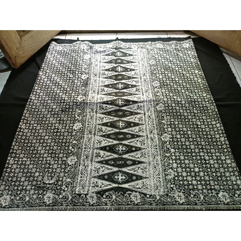 ORIGINAL LAR GURDA SARONG HANDLING | Shopee Philippines