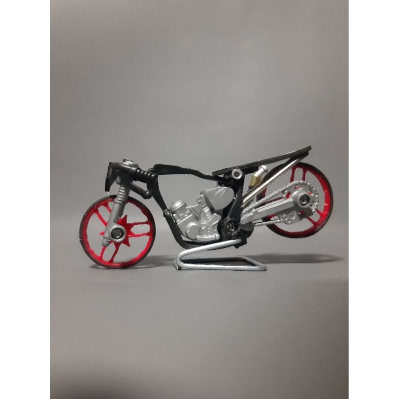 Miniature DragGo type drag motorbike / racing motorbike (Random ...