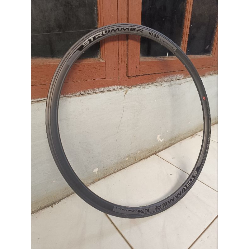 Bicycle rims or rims size 700c or 622 strummer brand Aero road hole 28 ...