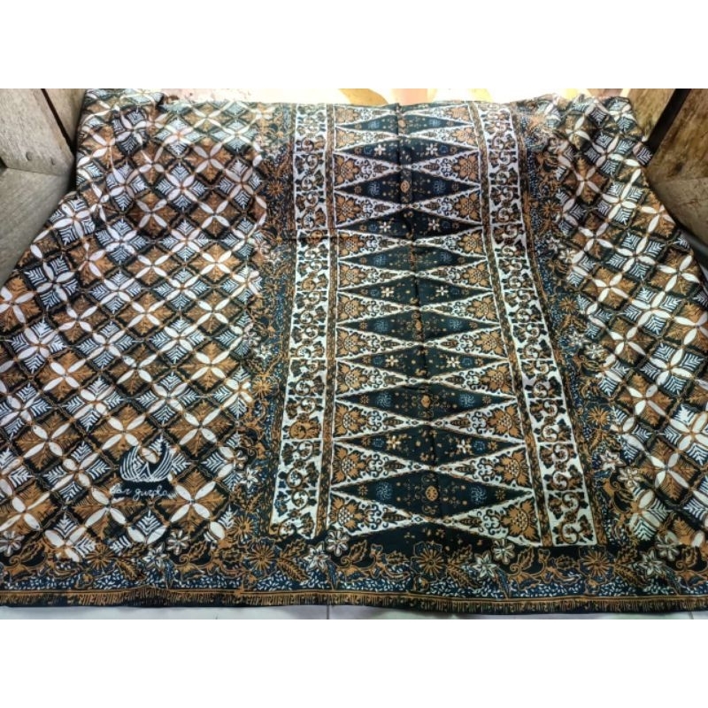 Original LAR GURDA BATIK SARONG IN KESIK COLOR | Shopee Philippines
