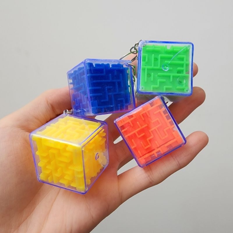 GANTUNGAN Mini Box Maze Keychain / Maze Rolling Ball | Shopee Philippines