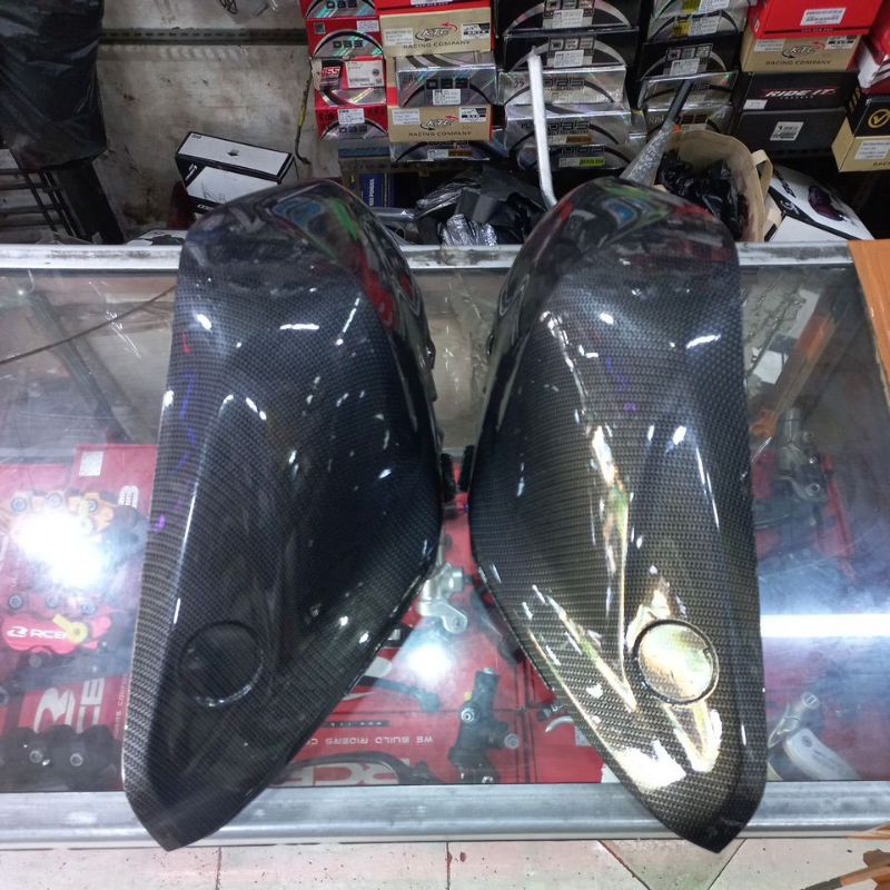 Yamaha R25 old right and left tank cover | Shopee Philippines