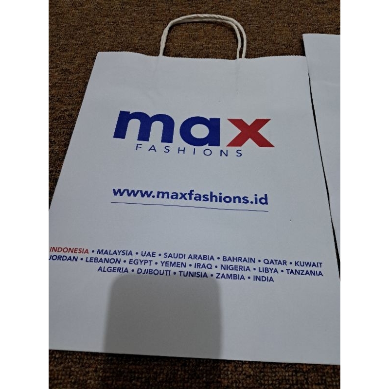 Max fashion paper bag (must add bubble wrap) | Shopee Philippines