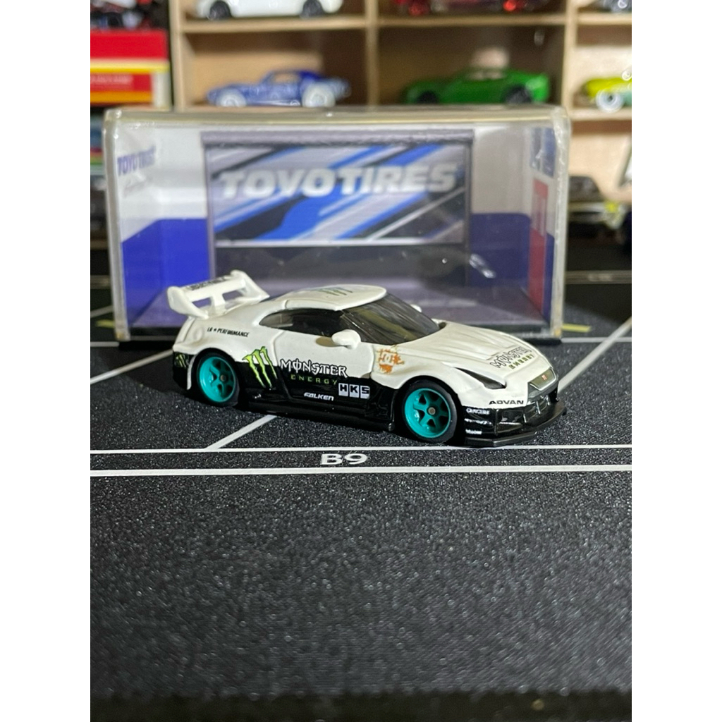 Hotwheels Nissan R35 Lbwk (custom) | Shopee Philippines