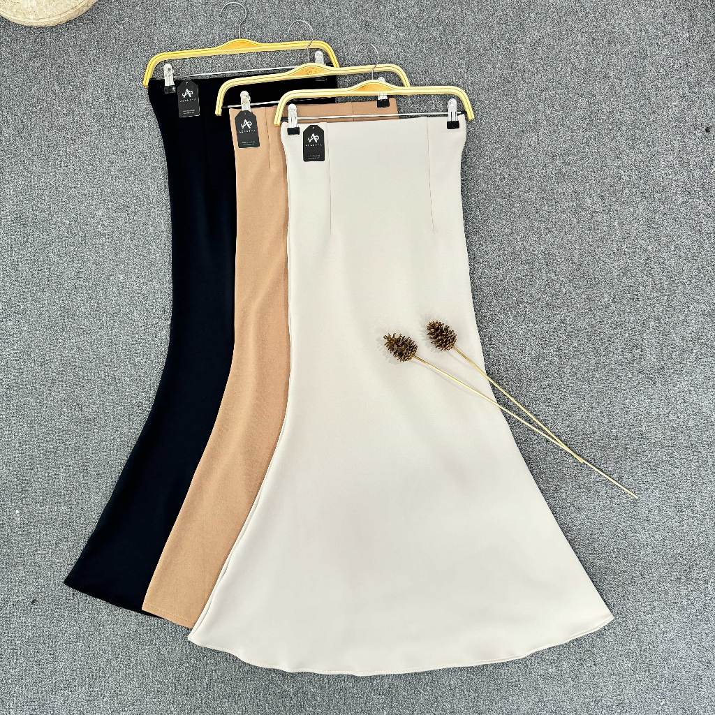 YUNA Mermaid Maxi Skirt