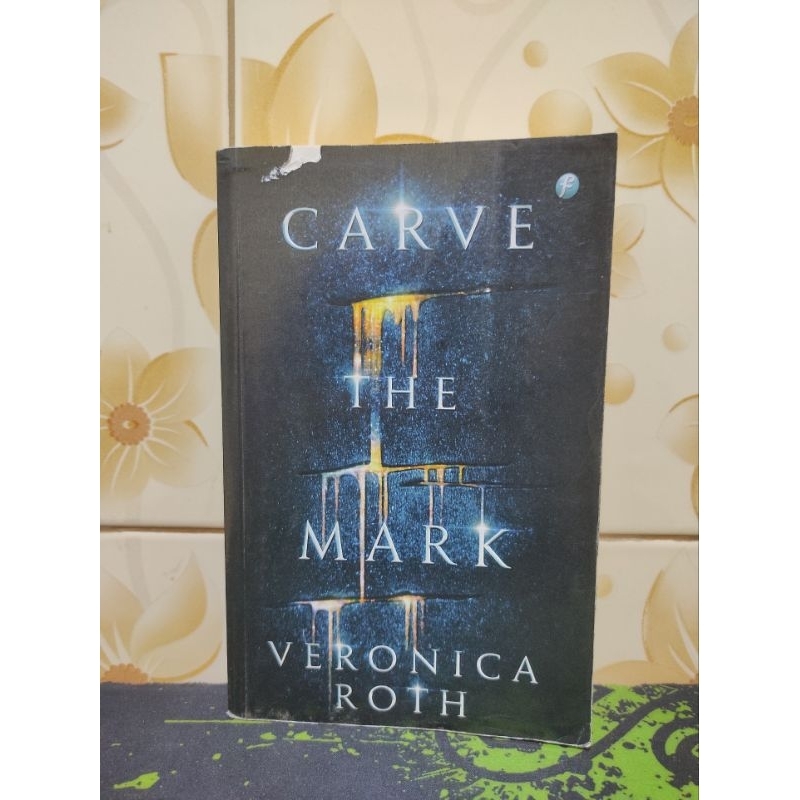 (Book of Reading Circus) Carve The Mark ~ Veronica Roth | Shopee ...