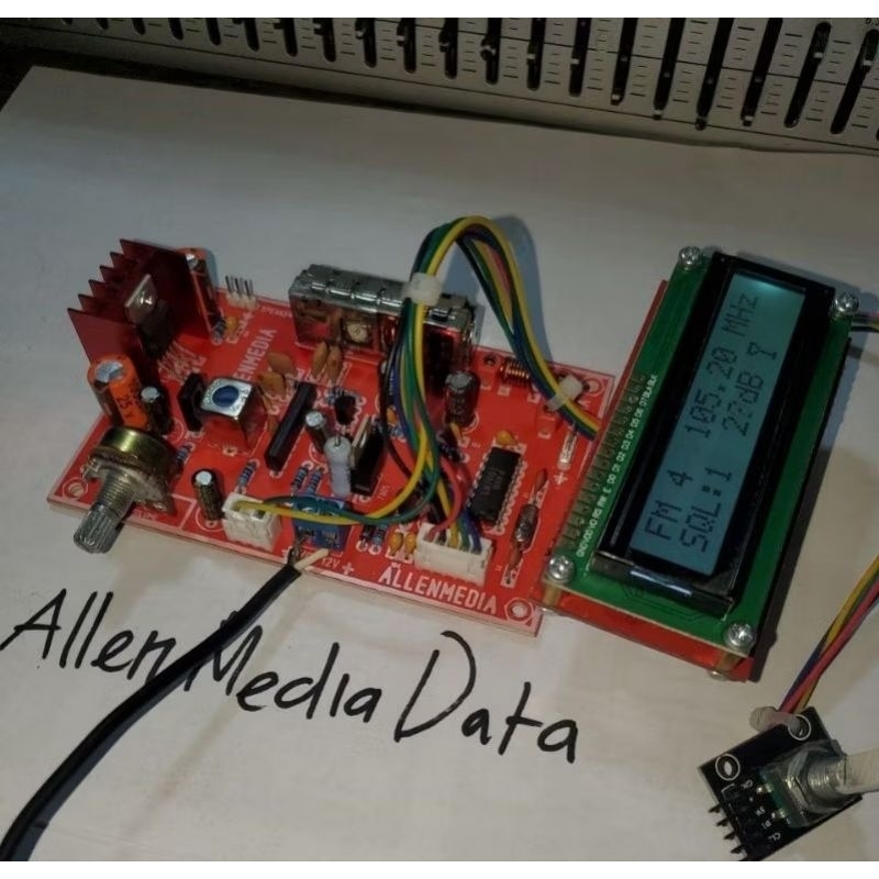Pll RADIO FM MONO STEREO SUPER PEKA ANTI SPLET 65-108 MHz AUDIO HIGH ...