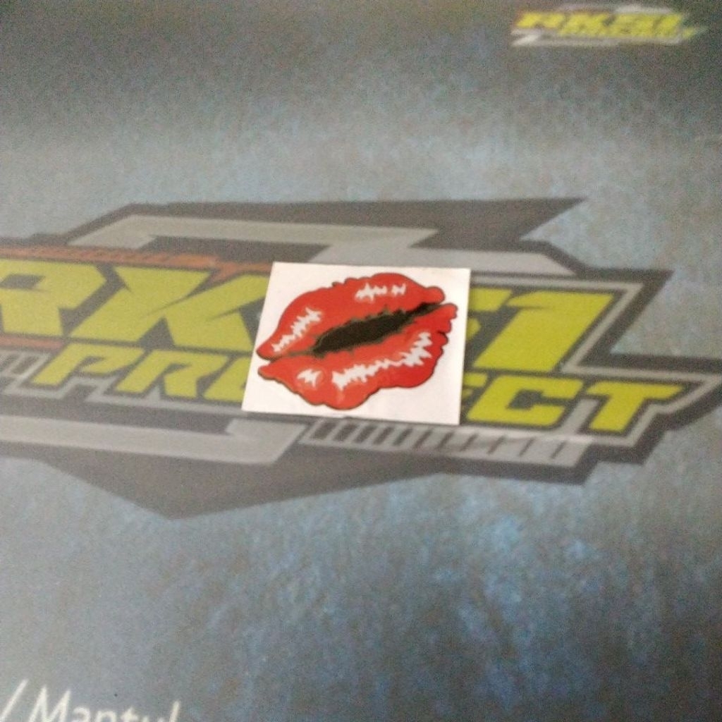 Sexy Lip Cutting Sticker | Shopee Philippines
