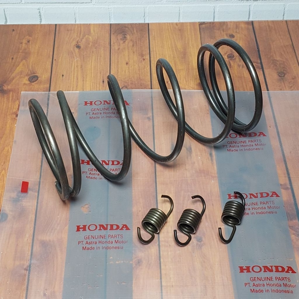 Cvt spring package and double clutch spring for honda motorbikes ...