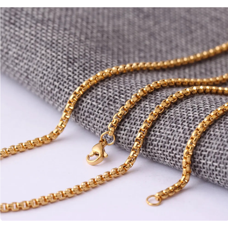 Modern men's and women's accessories, titanium necklace, rolo chain ...