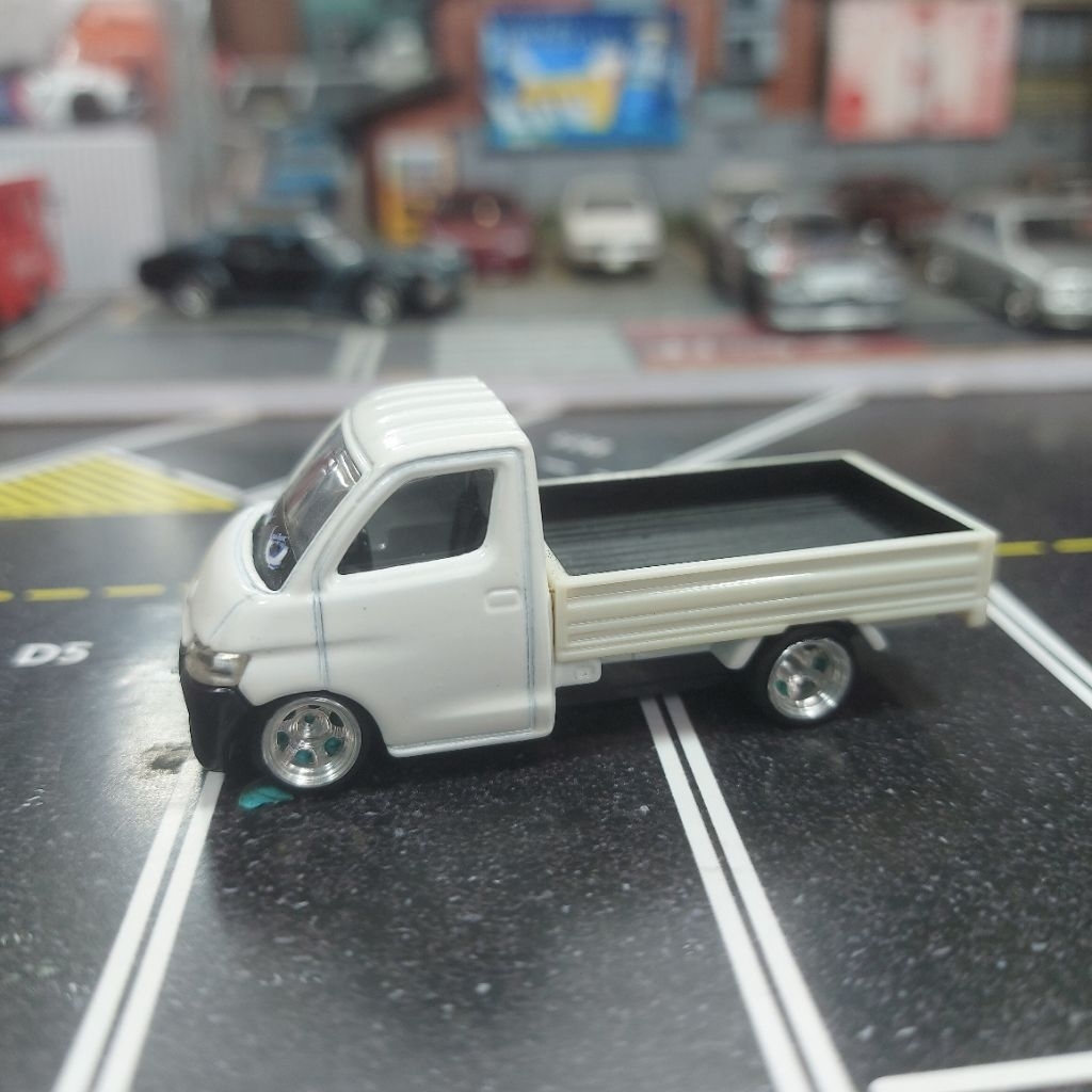 Tomica Town Ace Truck no. 97 custom swipe non-rolling rims | Shopee ...