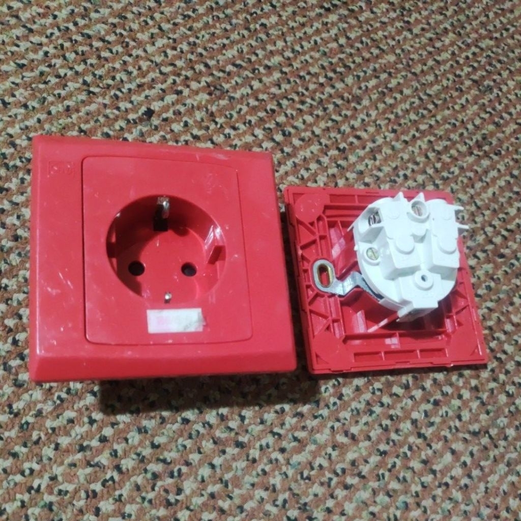 MERAH Used MK inbow red 48211PL embedded socket | Shopee Philippines
