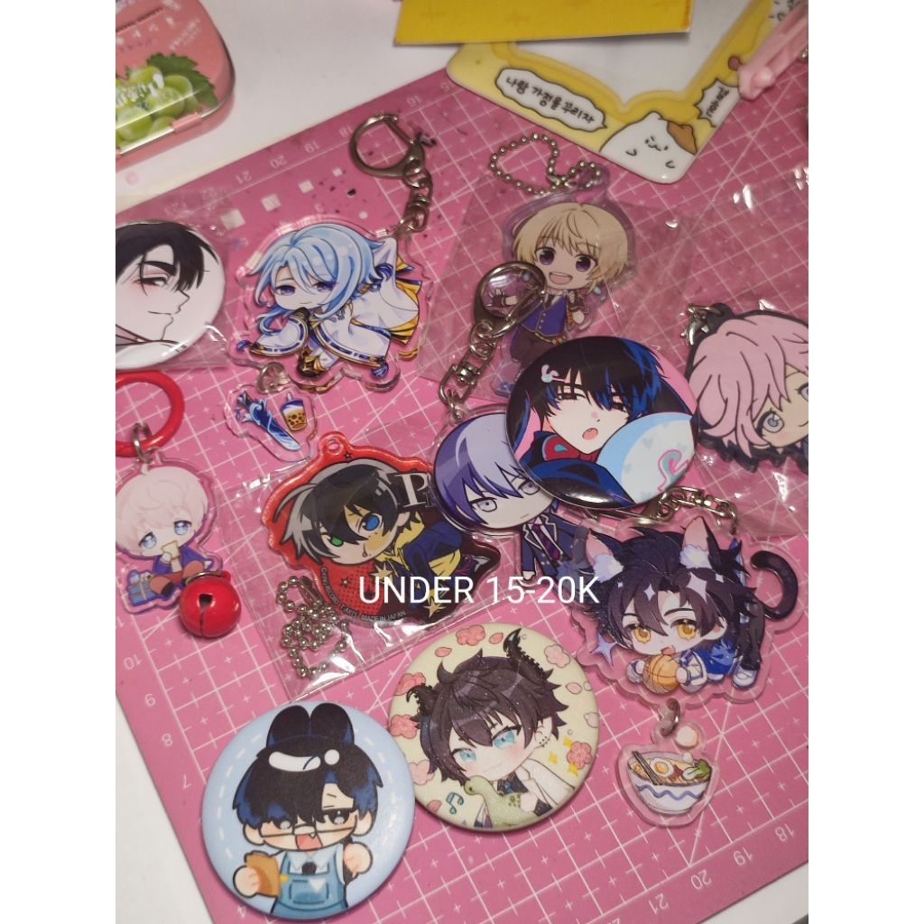 Official and Unofficial merch under 15-20k Alienstage Linkclick genshin ...