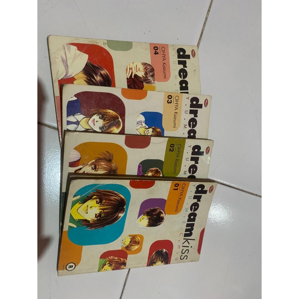 Second comic series second kiss (1 set) | Shopee Philippines