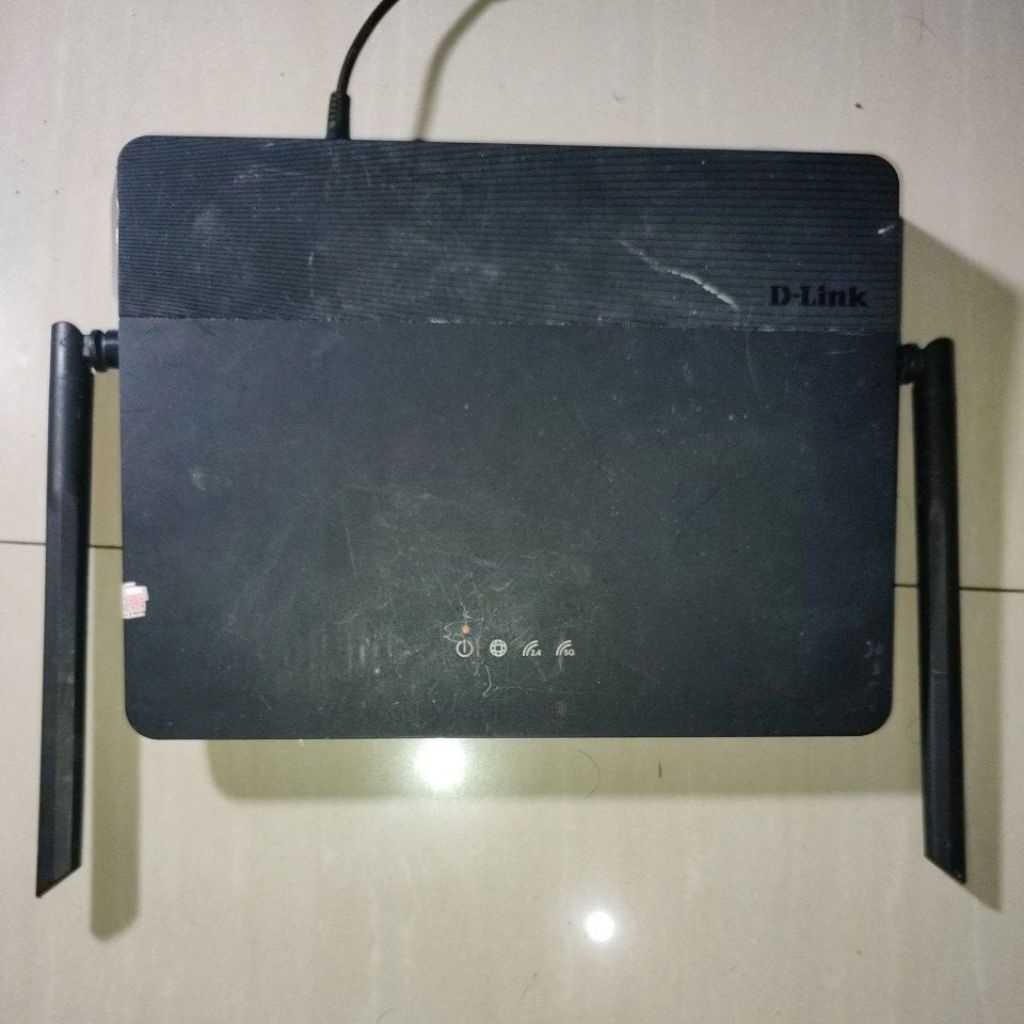 Visual Reference: D Link Dir 878 Wireless Minus Router