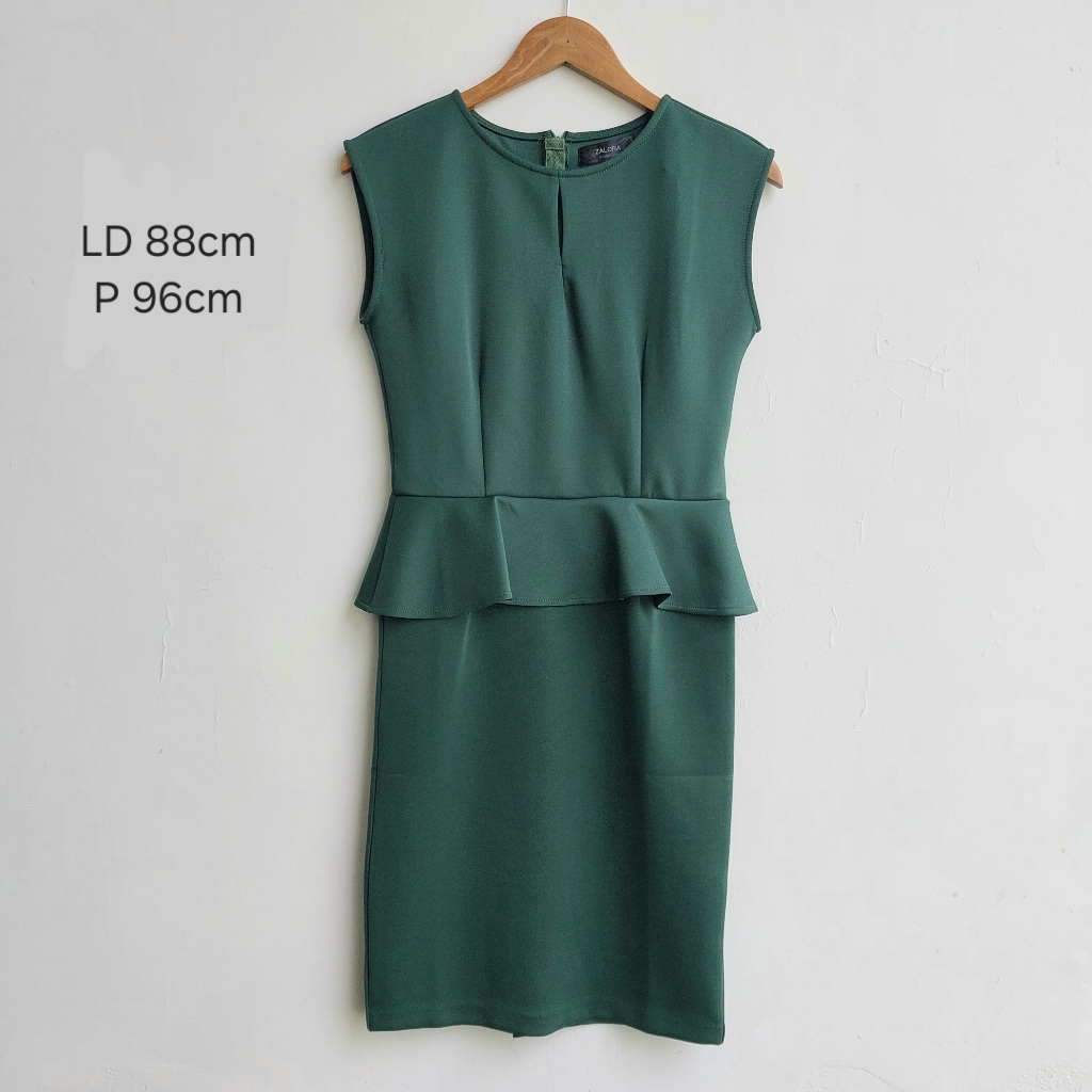 slim fit dress slacks Universal Standard Plus Size Mariella Stretch Cupro Dress main image 1