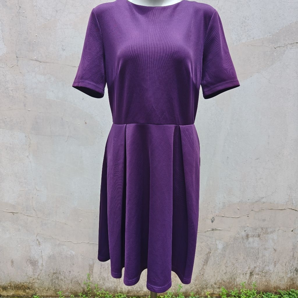 strapless open back dress Bonito Midi Dress - Berry