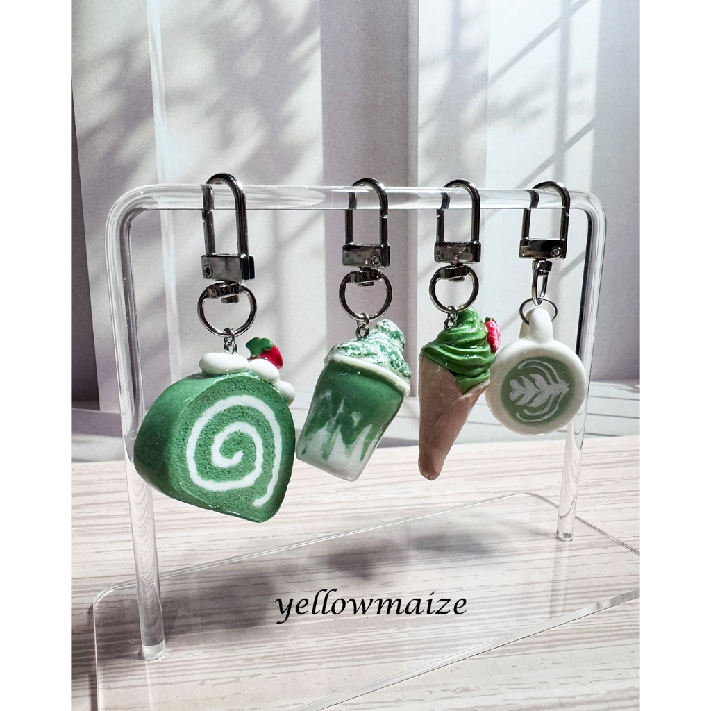 GANTUNGAN MATCHA CLAY Keychain - Matcha Roll Cake Keychain, Ice Cream ...