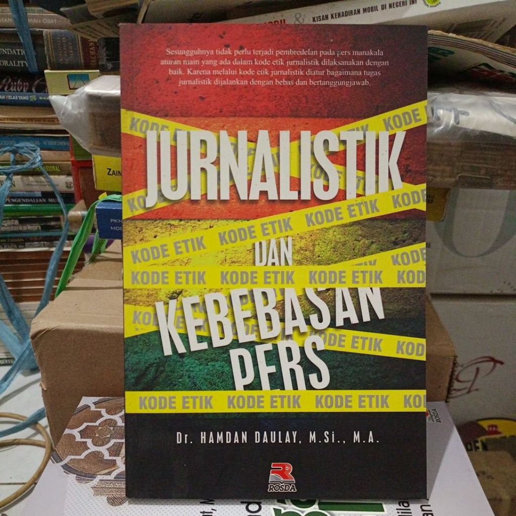ORIGINAL USED JOURNALISTICS AND FREEDOM BOOKS - DR. HAMDAN DAULAY ...
