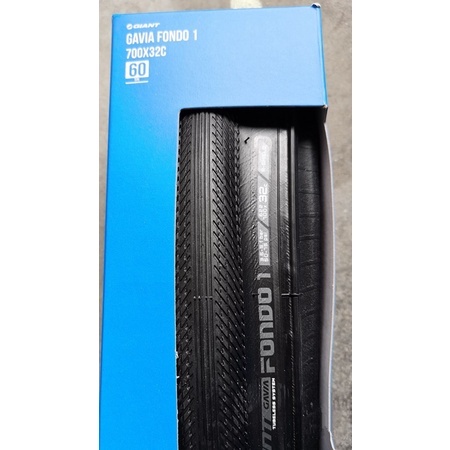 Giant Gavia Fondo 0 Course 0 AC1 700 x 32C / 28C / 25C Tyre for
