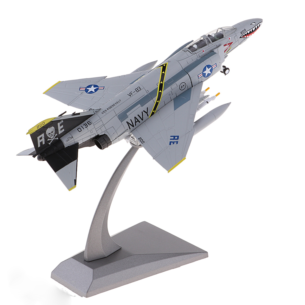 Maquette Avion F-4B Phantom II US Navy VF-84 Jolly Rogers - 1/100 Diecast Amer Com