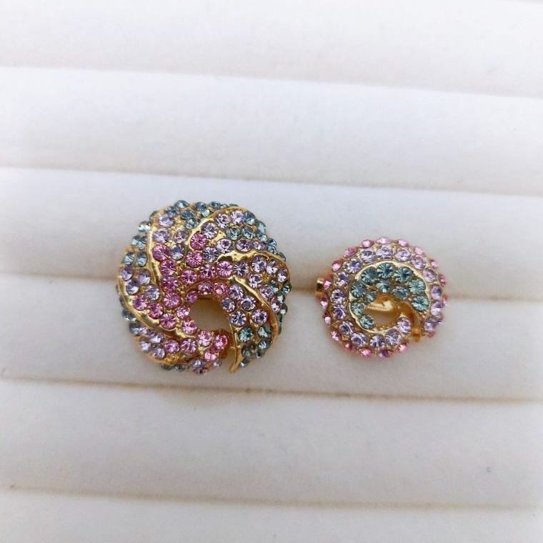 OZEL Set circle grey pink (brooch bahu, dagu) | Shopee Philippines