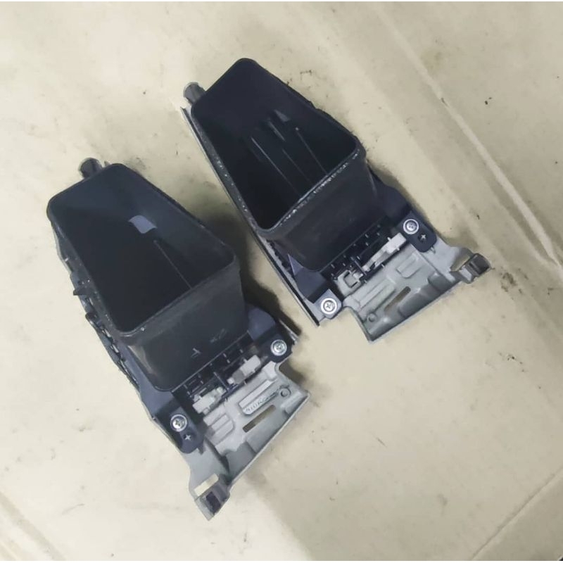 Toyota innova aircond vent center Toyota innova aircond vent panel ...