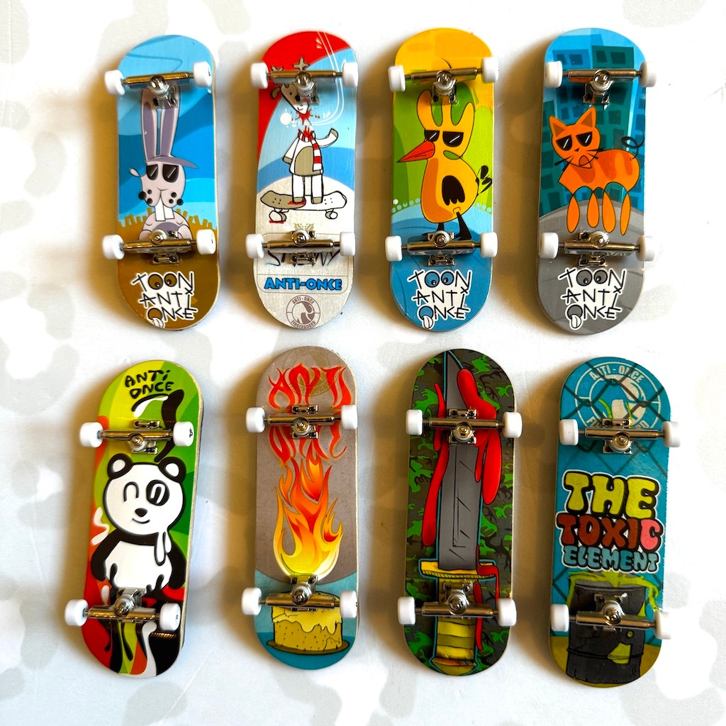 ANTI-ONCE - 32mm Wooden Fingerboard (Various Designs) | Shopee Philippines