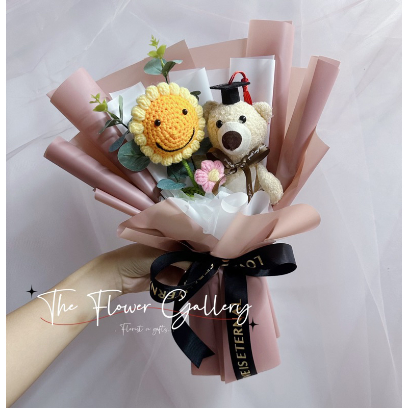 graduate bouquet, crochet flower bouquet, sun flower bouquet, convo ...