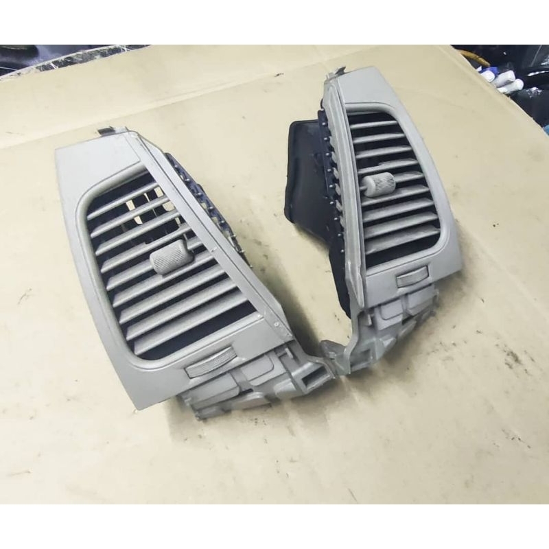 Toyota innova aircond vent center Toyota innova aircond vent panel ...