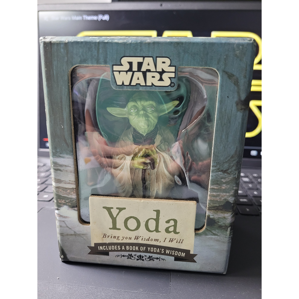 Star Wars Master Yoda in the Box (used but still new) | Shopee Philippines