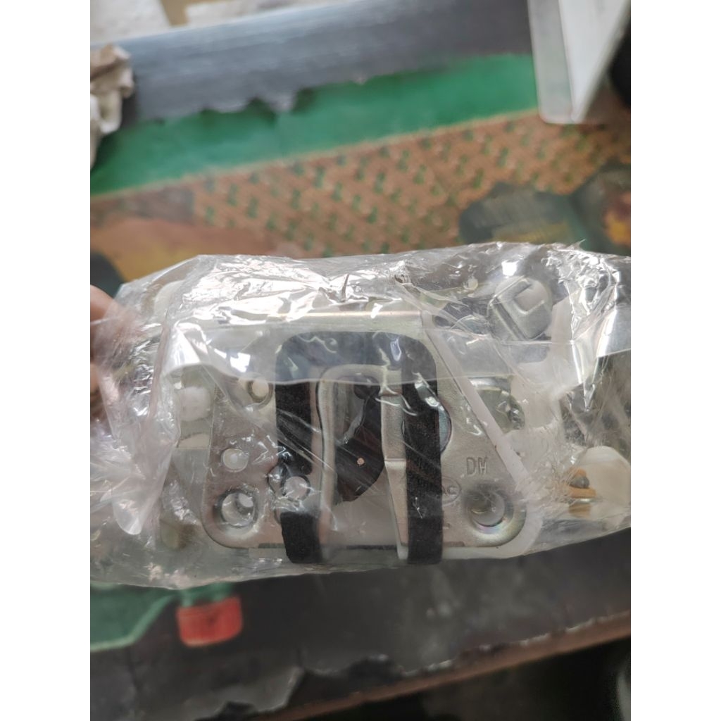 IS NPR PRO FVR240 FVR34 (A) W/CABLE DOOR LOCK | Shopee Philippines