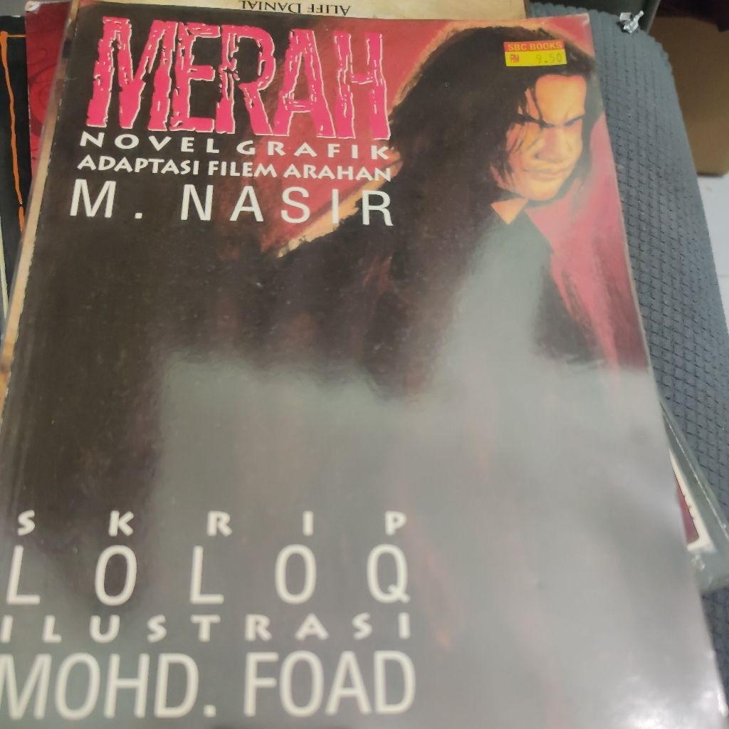 MERAH RED Movie Adaptation Graphic Novel (AWIE) | Shopee Philippines