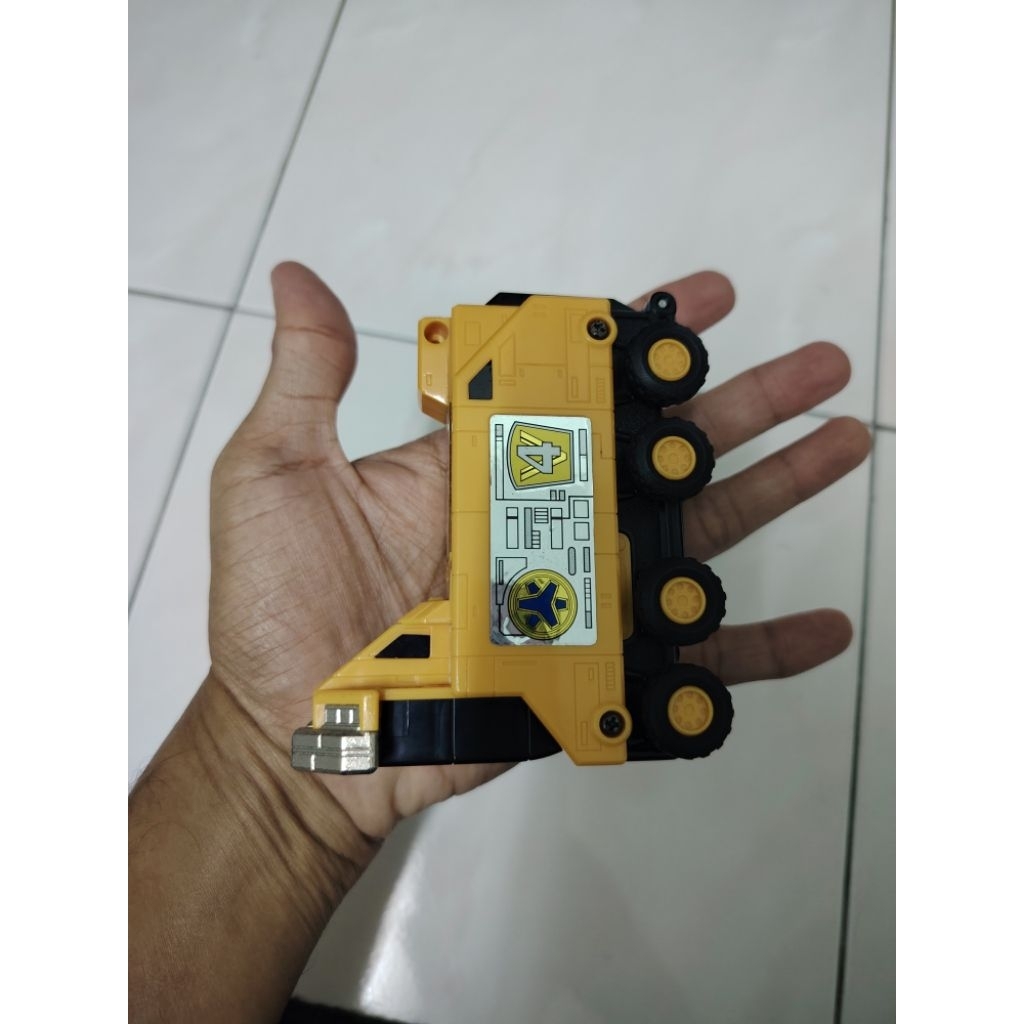 Yellow Armor Power Rangers Lightspeed Rescue | Shopee Philippines