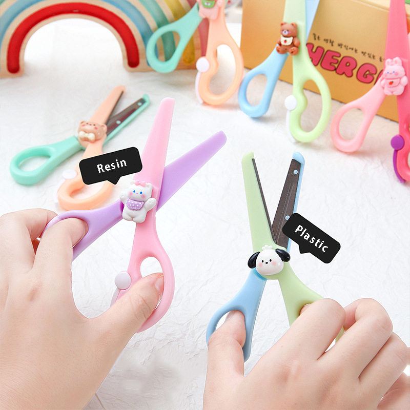 BLUNT HEAD 》 Cartoon Cute Mini Portable Preschool Scissors Kids Multi ...