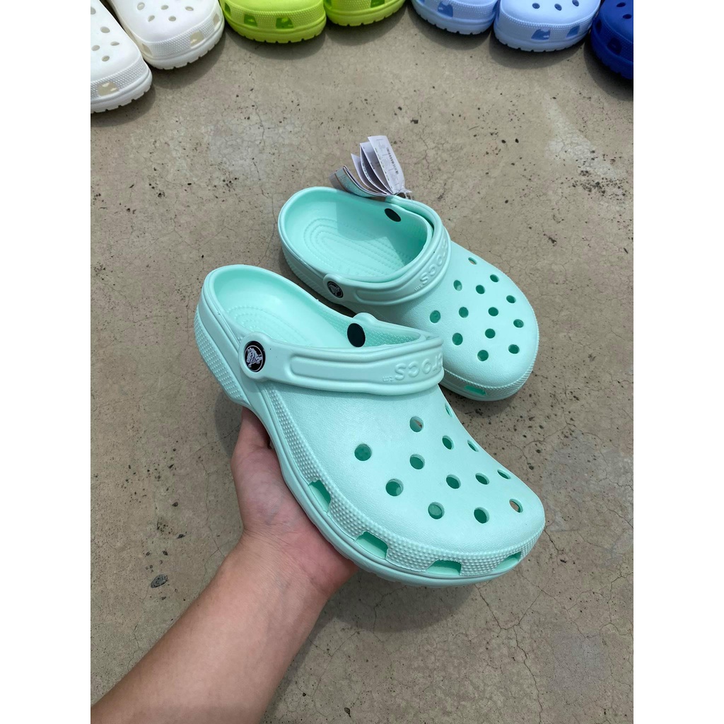 Unisex Crocs Womens Mint Crocs WOMENS CLASSIC CLOGS