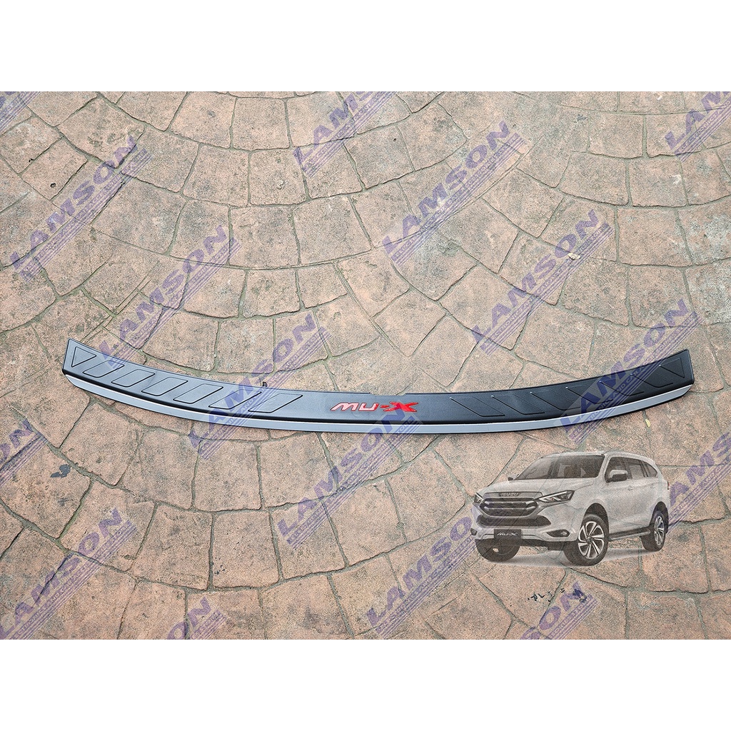 Isuzu MUX MUX 2nd Generation 2022 2024 Rear Step Sill Bumper